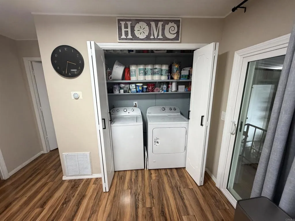 https://cdn.realtyfeed.com/cdn/127/306630094/747bbdd519cd143ac36d66b817444b63.webp