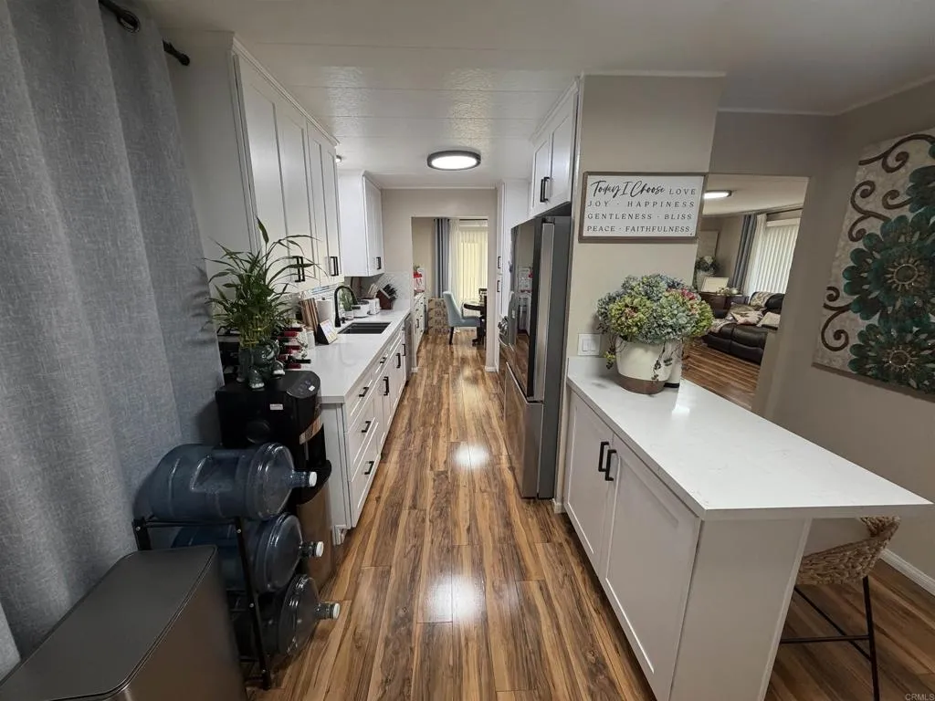 https://cdn.realtyfeed.com/cdn/127/306630094/d1000d210622344e7d6d40a09b69a654.webp
