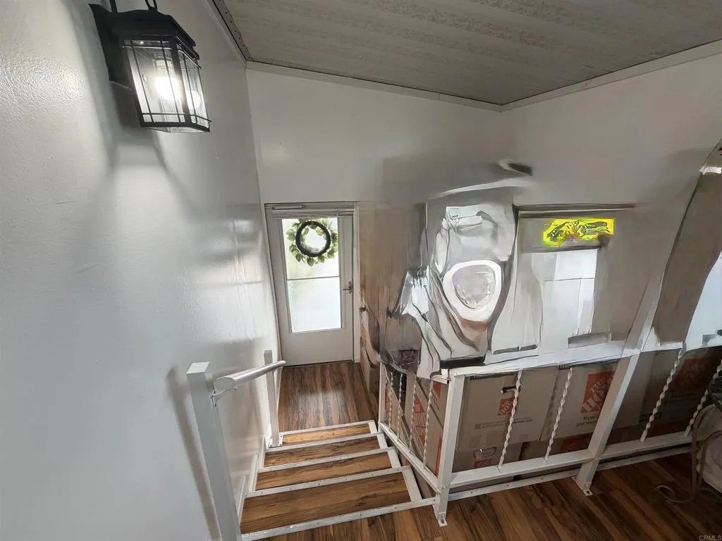 https://cdn.realtyfeed.com/cdn/127/306630094/eed8518a3621f1f825b0cf63bab6b59f.webp