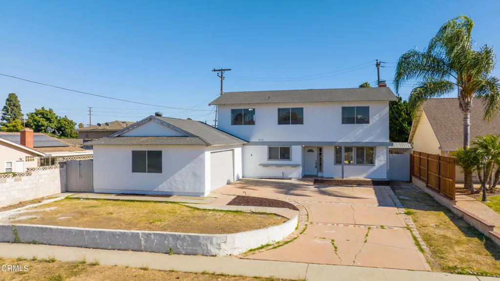 $750,000+