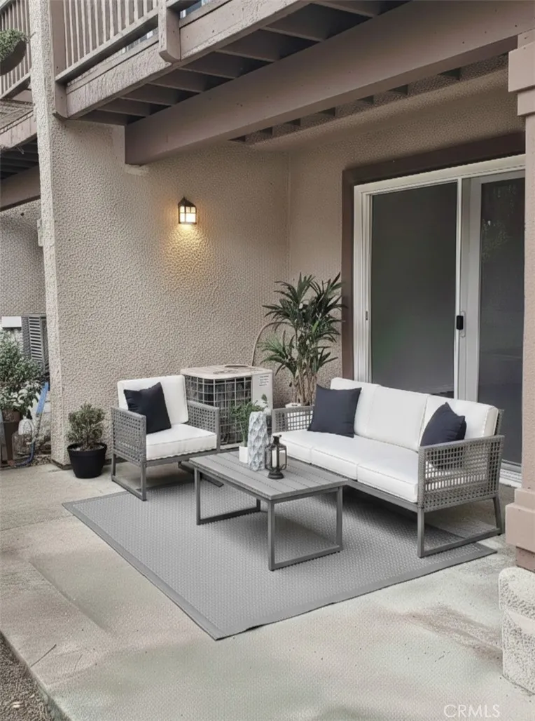 7150 Carlson Circle Unit 65, Canoga Park, CA 91303 - Photo 4 of 20, Canoga Park, CA