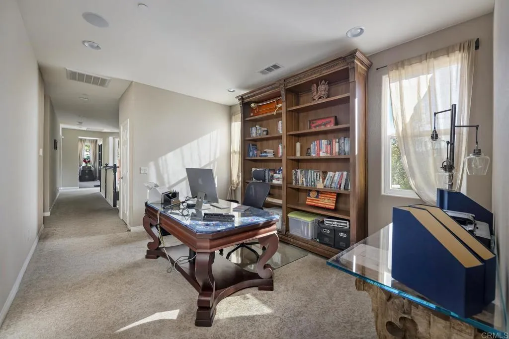 https://cdn.realtyfeed.com/cdn/127/306630204/4bcf81e26b1fadc09b494790a8c99da4.webp