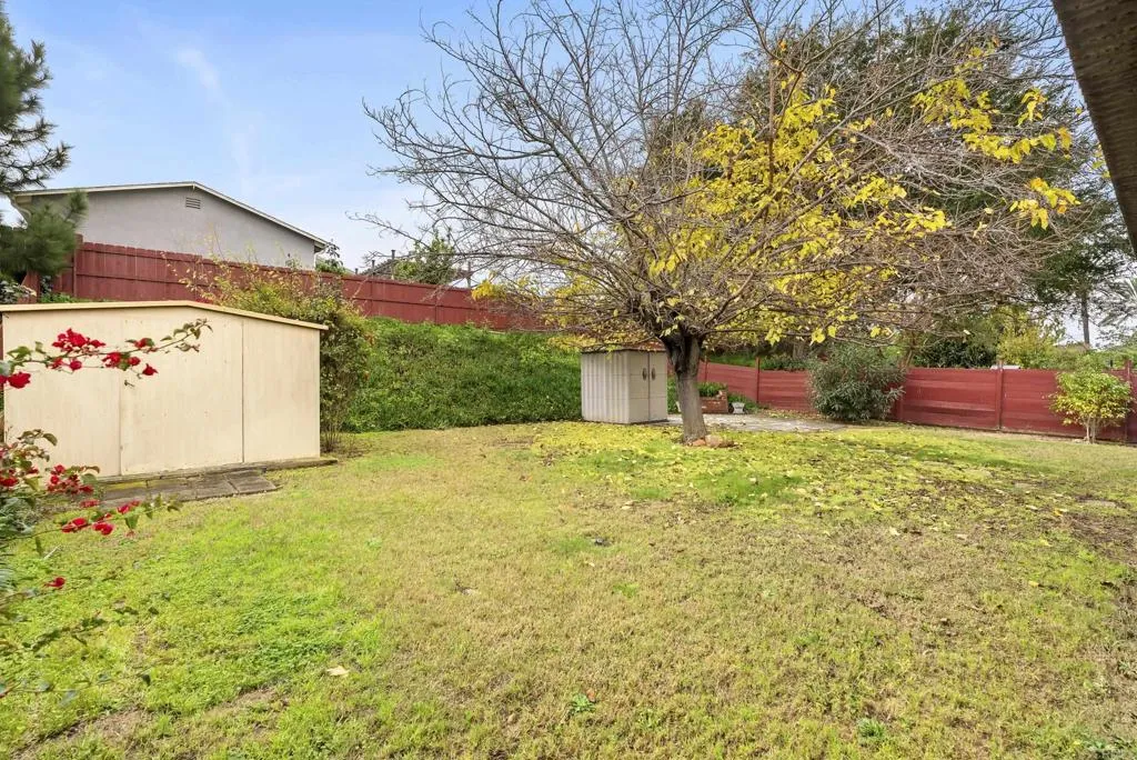 https://cdn.realtyfeed.com/cdn/127/306630226/3ccd926fd882664aca052ed8606adecd.webp