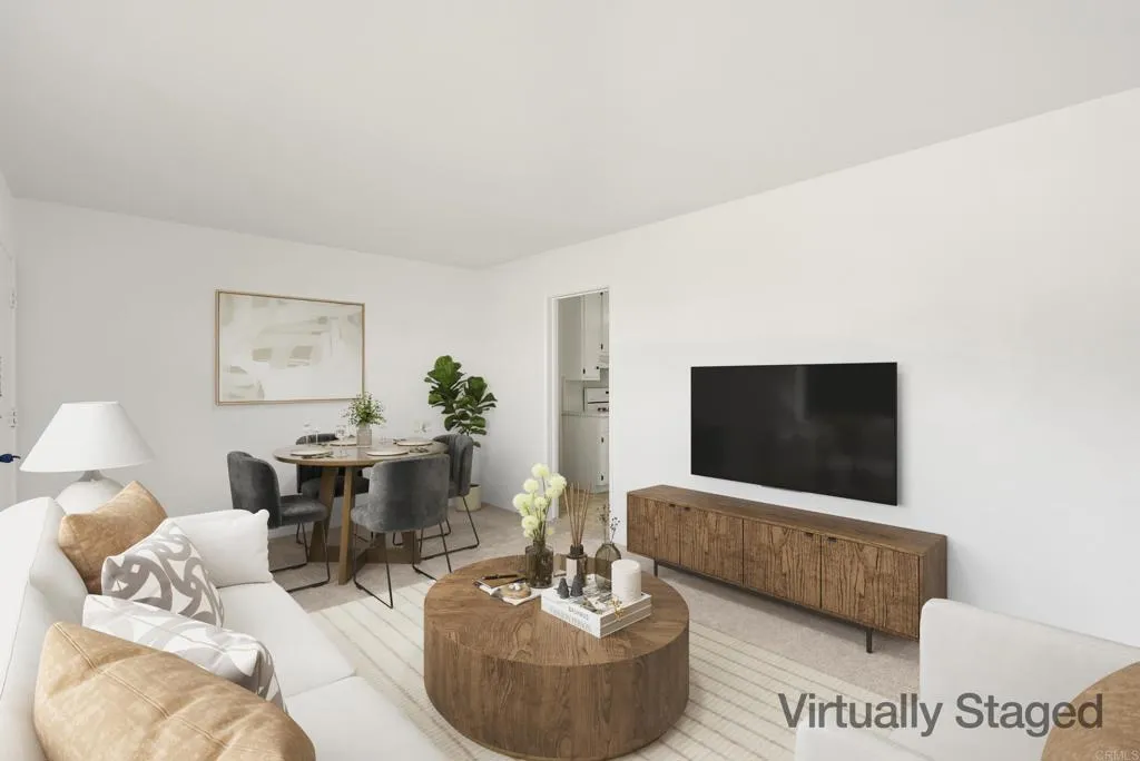 https://cdn.realtyfeed.com/cdn/127/306630226/93e691ed99da7cad847c39a826af4aeb.webp