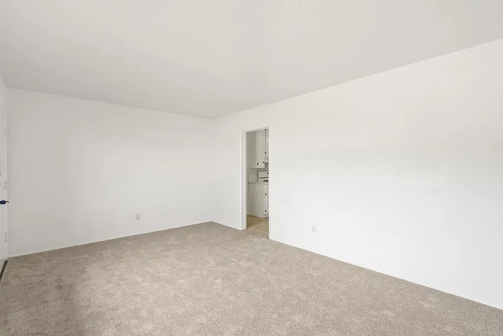 https://cdn.realtyfeed.com/cdn/127/306630226/e411d55410bd9280e7050218049abe5e.webp