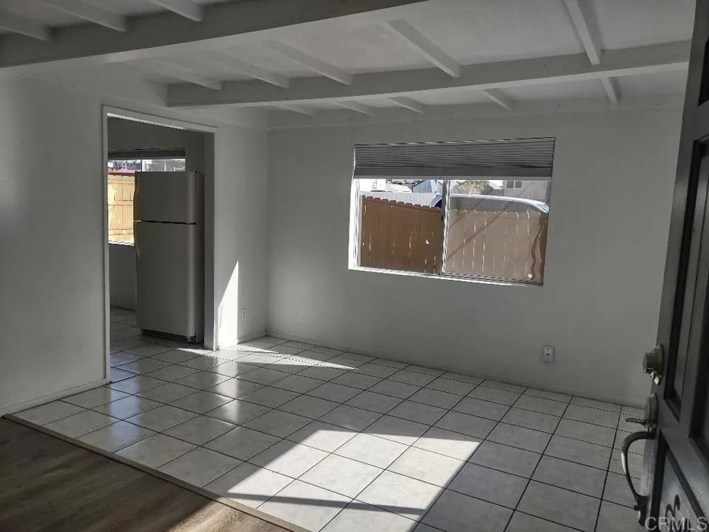 Photo #8: PTP2600706 Listing: Photo #8