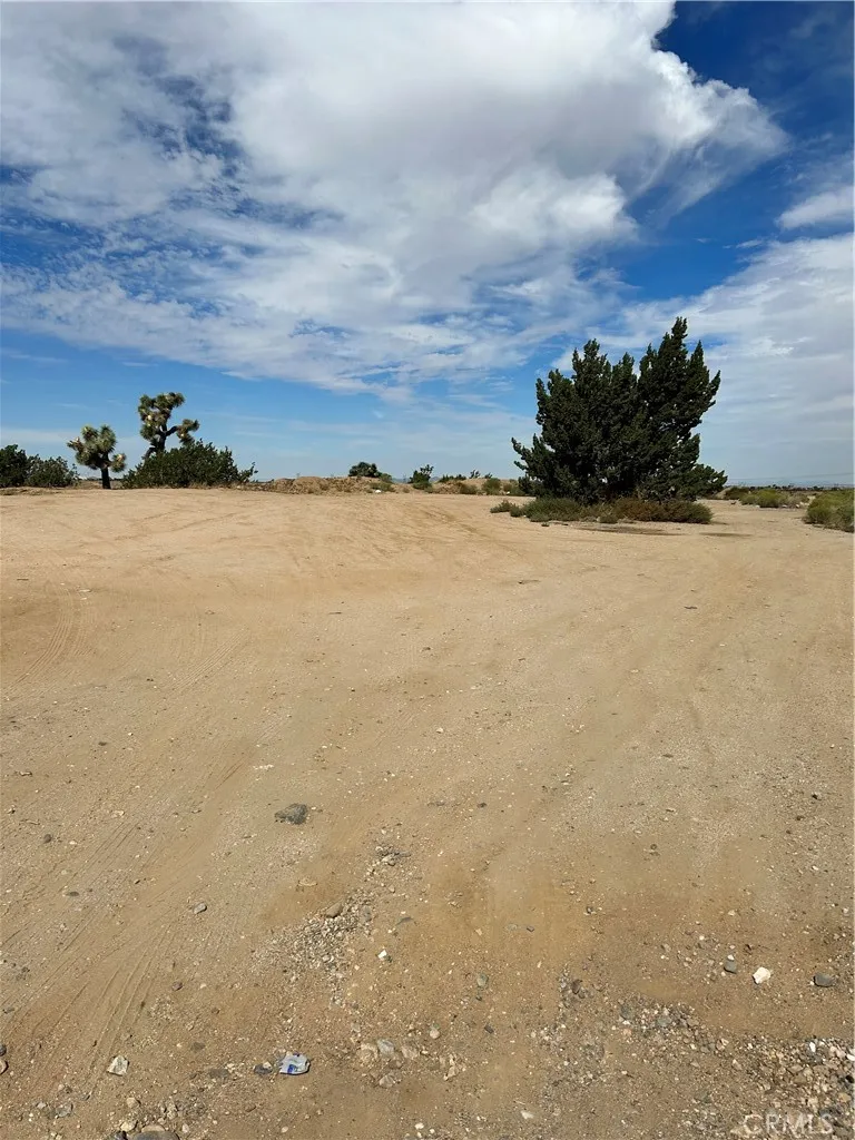1 Old Mine, Apple Valley, CA 92308 - Main photo, Apple Valley, CA
