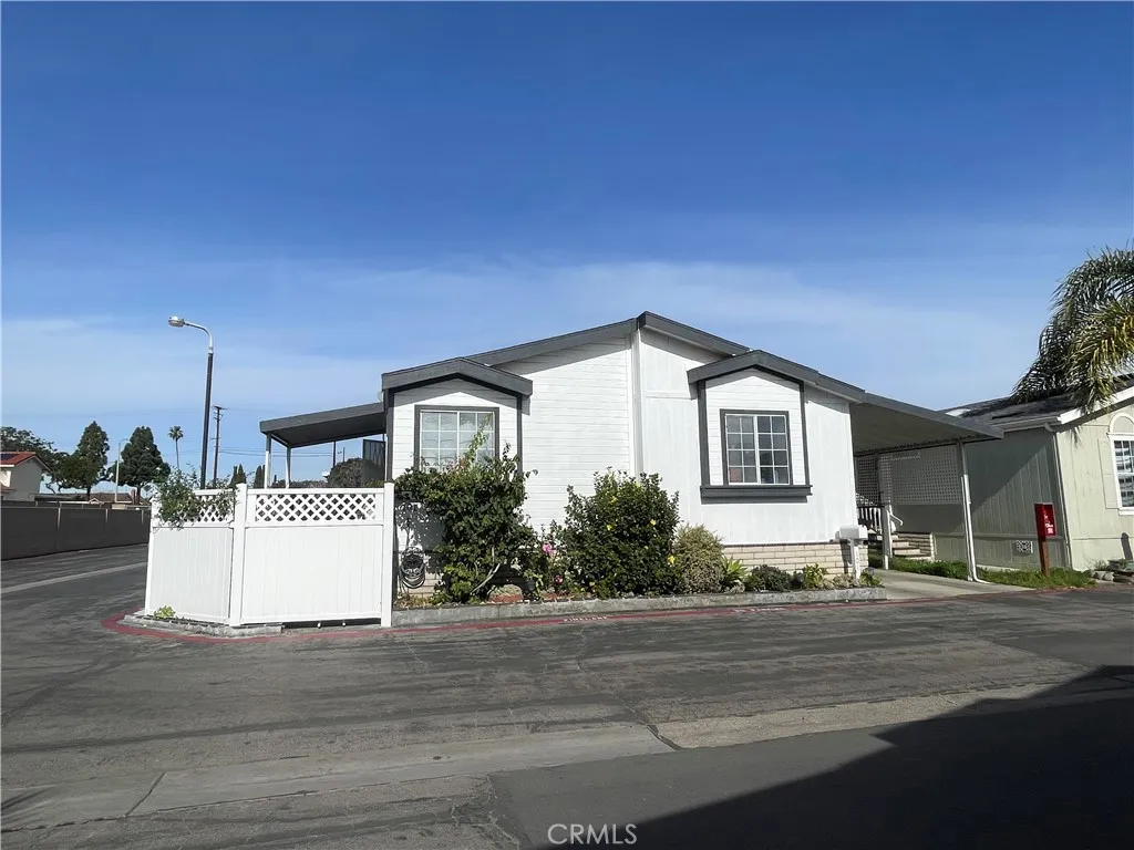 101 Parrot, Fountain Valley, CA 92708 - Photo 2 of 38, Fountain Valley, CA
