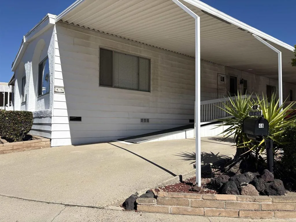 https://cdn.realtyfeed.com/cdn/127/306630274/725d37b334368b69b96d1118697248e1.webp