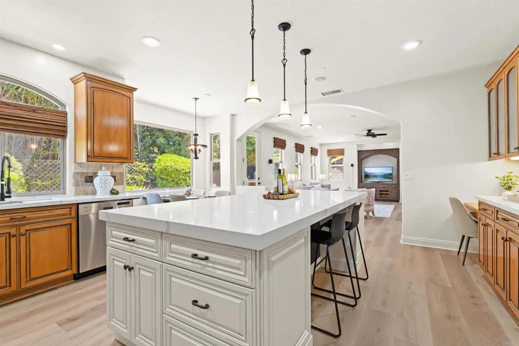 https://cdn.realtyfeed.com/cdn/127/306630276/23c45da7126d30592b3085ac5632b3d9.webp