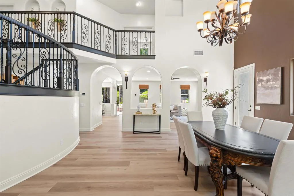 https://cdn.realtyfeed.com/cdn/127/306630276/573137342af23971411d436728bab0c8.webp