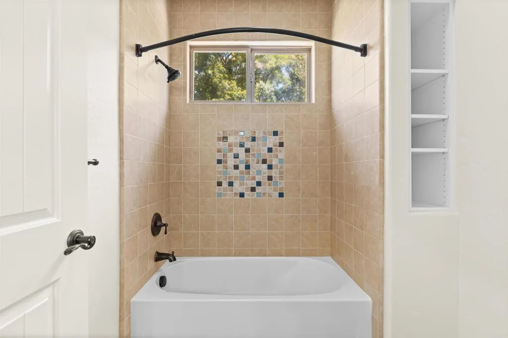 https://cdn.realtyfeed.com/cdn/127/306630276/f895000eaf230e3d21c5f77088820e77.webp