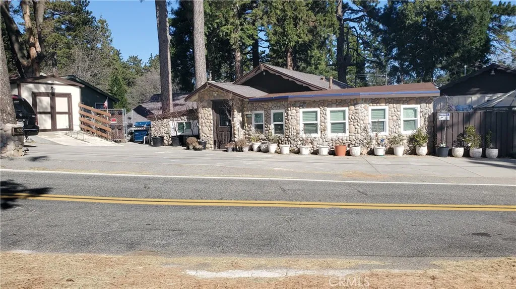 1055 Playground, Crestline, CA 92325 - Main photo, Crestline, CA