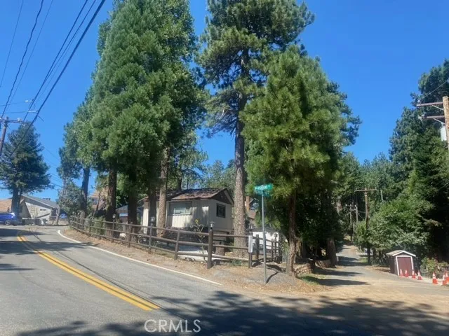 1055 Playground, Crestline, CA 92325 - Photo 5 of 42, Crestline, CA