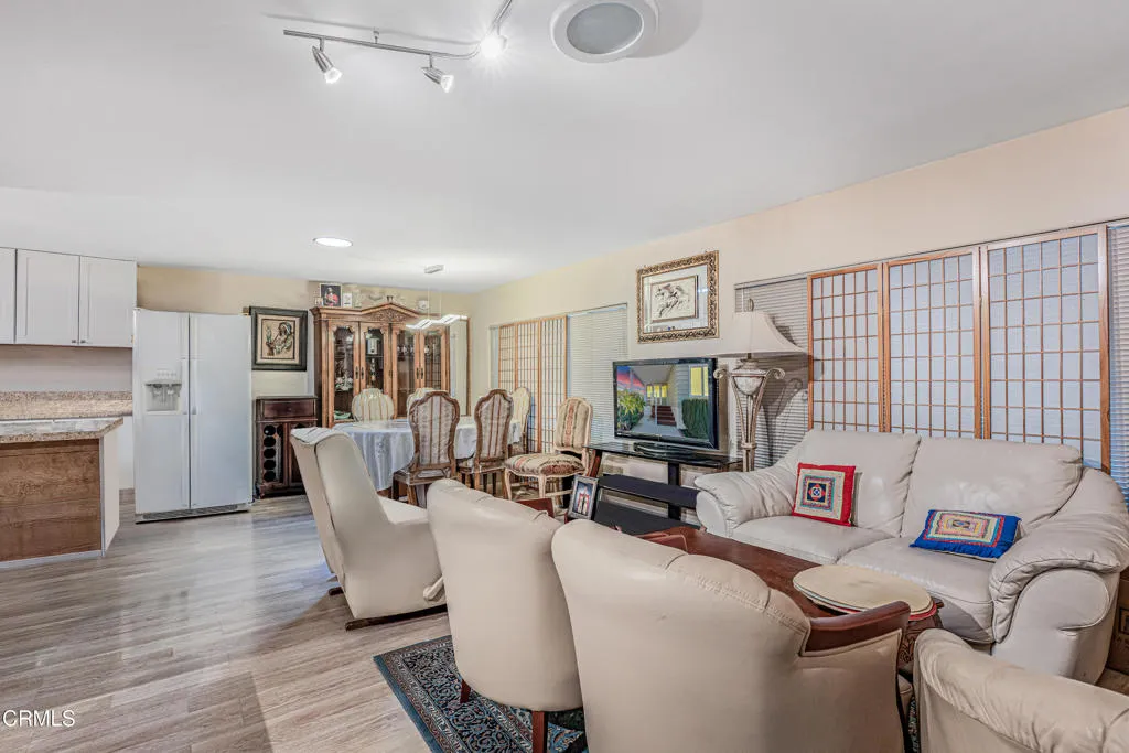 8811 Canoga Unit 353, Canoga Park, CA 91304 - Photo 5 of 26, Canoga Park, CA