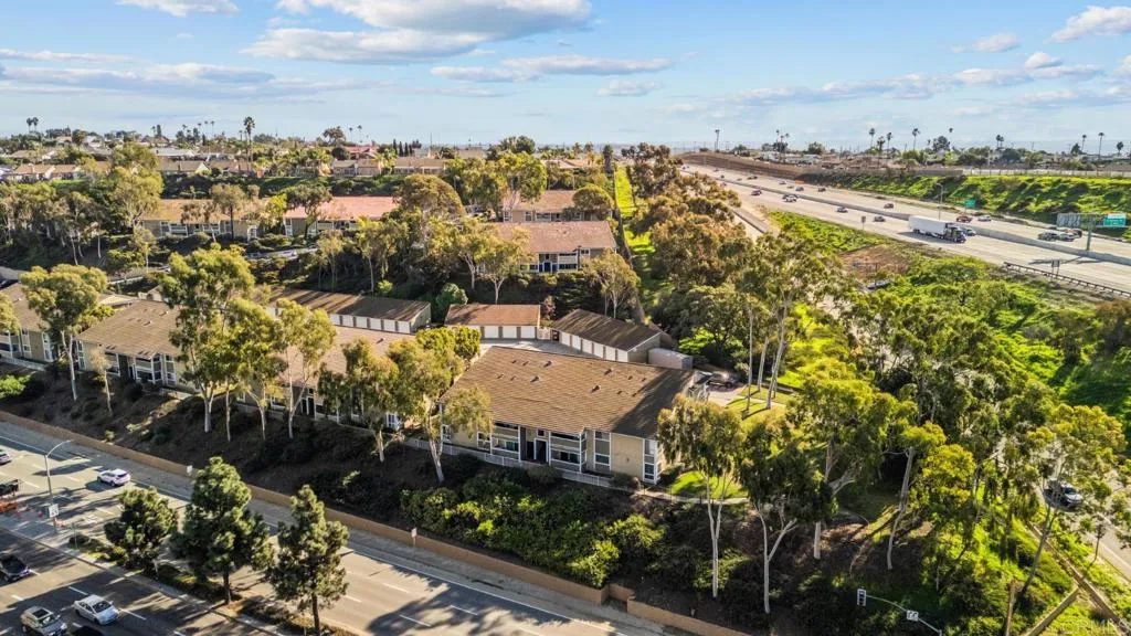 https://cdn.realtyfeed.com/cdn/127/306630371/63f90a5d160547f2adb6852f739fa57a.webp