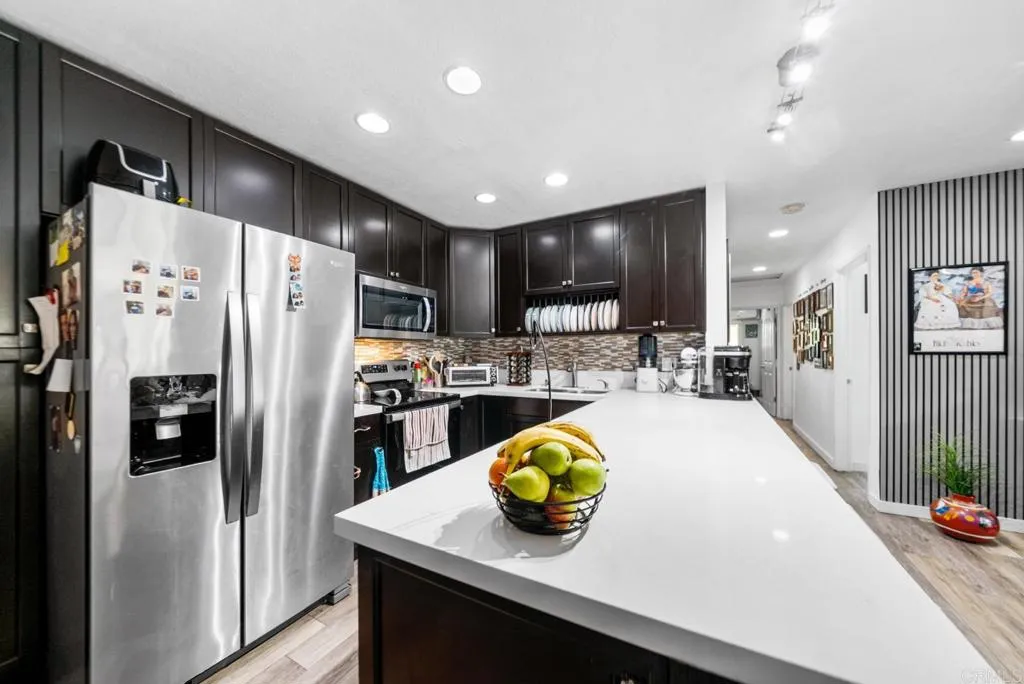 https://cdn.realtyfeed.com/cdn/127/306630371/7a885010525266035c752b7ba866f55b.webp