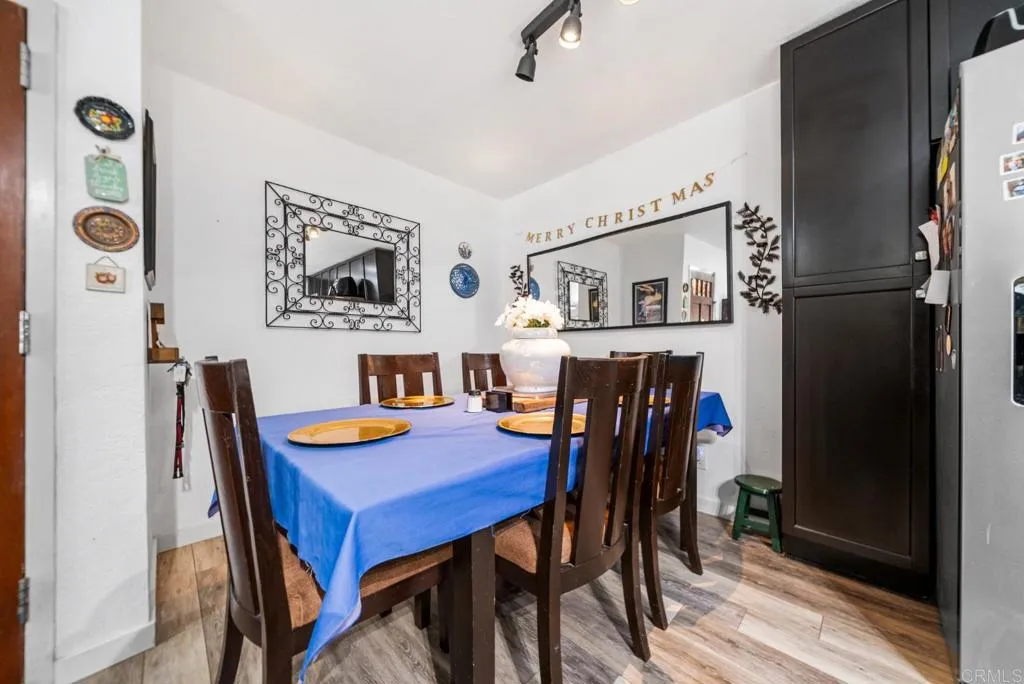 https://cdn.realtyfeed.com/cdn/127/306630371/b954ede0cf4a6baa21d78c370735221f.webp
