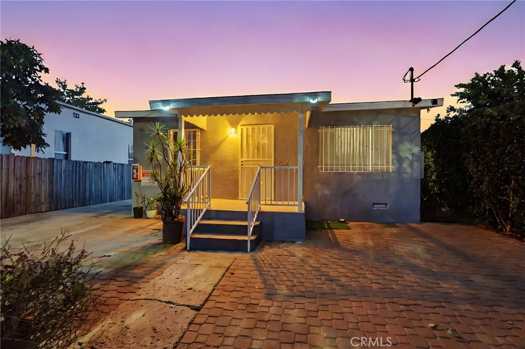 907 E 109th Place, Los Angeles, CA 90059 - Photo 2 of 46, Los Angeles, CA
