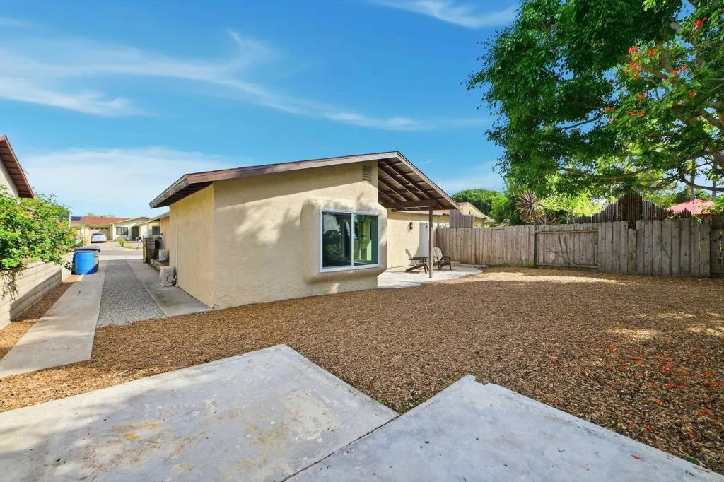 https://cdn.realtyfeed.com/cdn/127/306630406/1866ff6066bc90c0d28c3bc3dd1b2042.webp