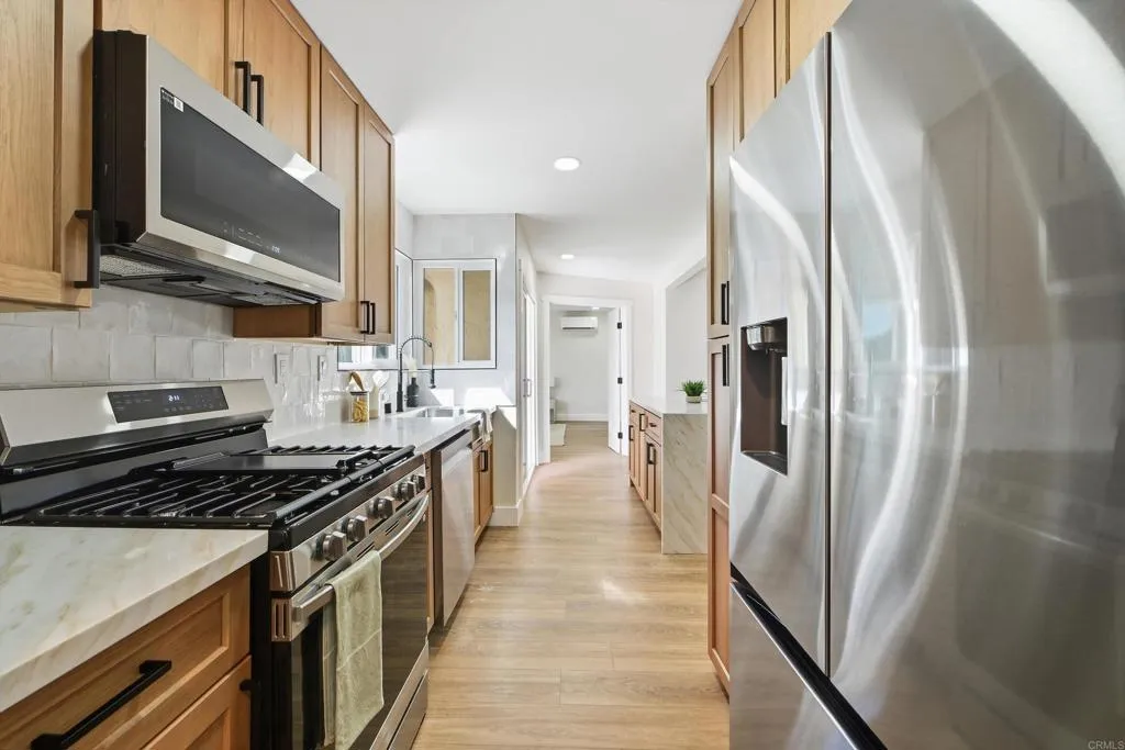 https://cdn.realtyfeed.com/cdn/127/306630406/3868056e3c4784bb16ac8705135a794c.webp