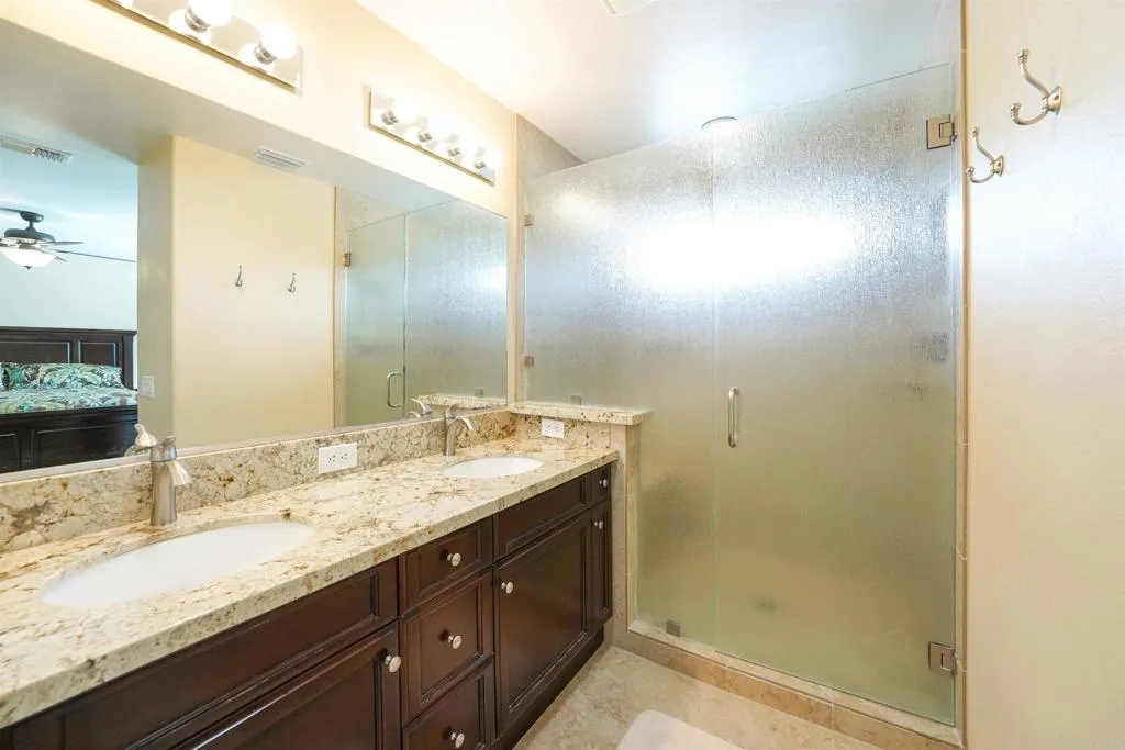 https://cdn.realtyfeed.com/cdn/127/306630409/50abf8bbacfb651b95c9fe2089d31e0f.webp