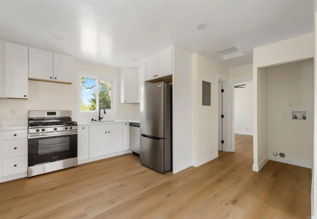 2249 Dunlop Street, San Diego, CA 92111 - Photo 4 of 31, San Diego, CA