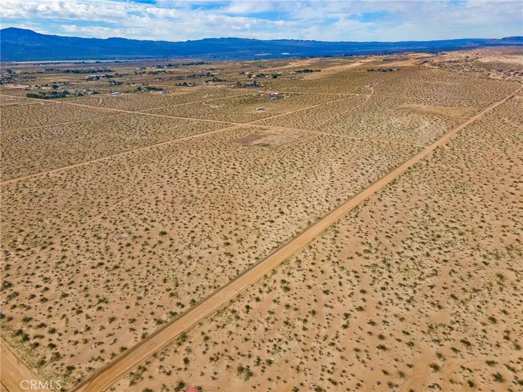 123 Kiloran St, Newberry Springs, CA 92365 - Photo 4 of 21, Newberry Springs, CA