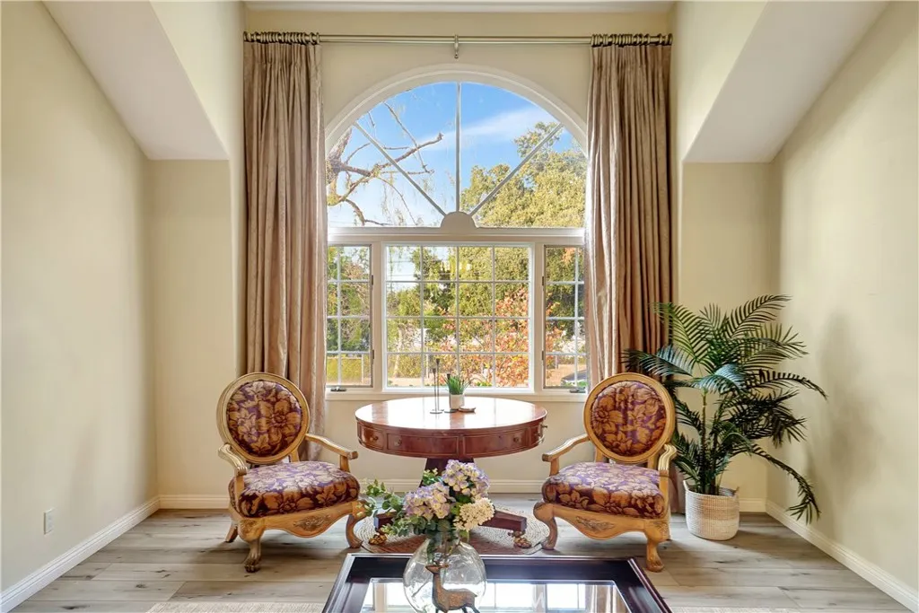 23022 Peacock Court, Calabasas, CA 91302 - Photo 5 of 39, Calabasas, CA