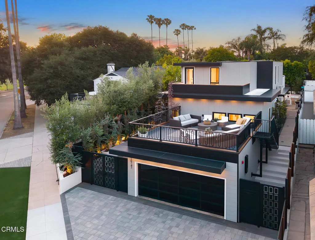 16986 Encino Hills Drive, Encino, CA, 91436