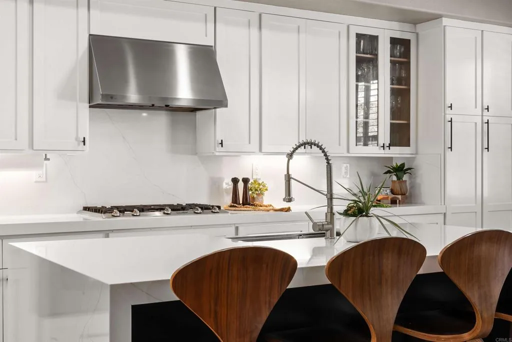 https://cdn.realtyfeed.com/cdn/127/306630542/3f78add58ebcf3a31c4526c6cc915d6d.webp