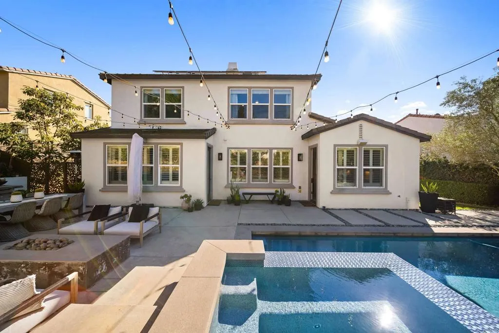 https://cdn.realtyfeed.com/cdn/127/306630542/bffd560de24d7aeb889e0e4e43120b3a.webp