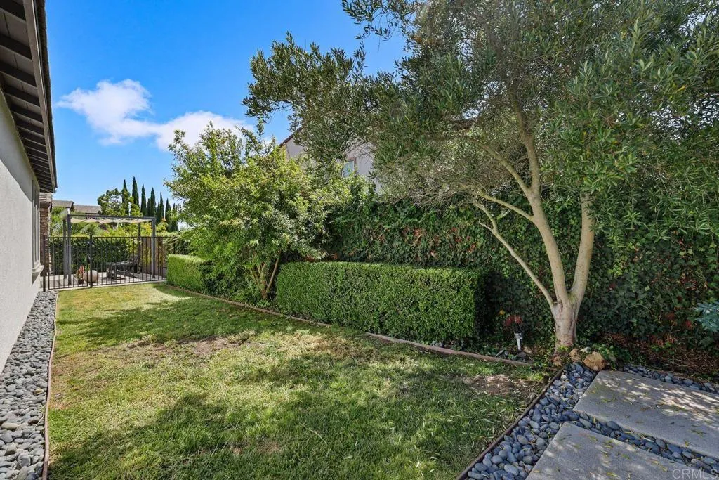 https://cdn.realtyfeed.com/cdn/127/306630542/d23e8857663bd41dbf603a107b4dd531.webp