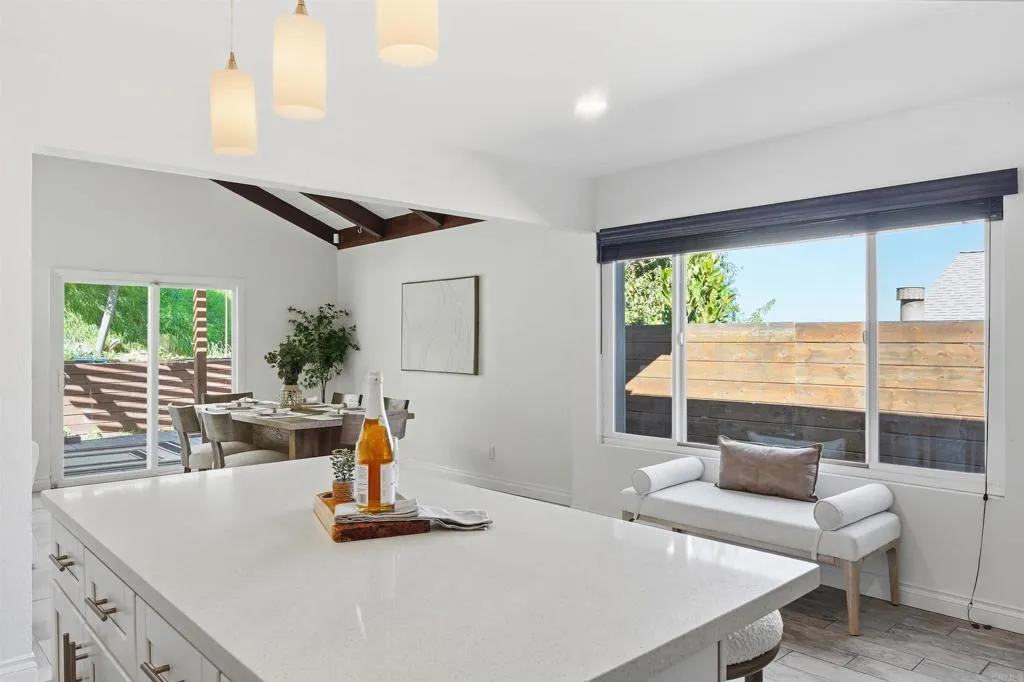 https://cdn.realtyfeed.com/cdn/127/306630560/6cc357f615610b8af71e4dc6e6b9184c.webp