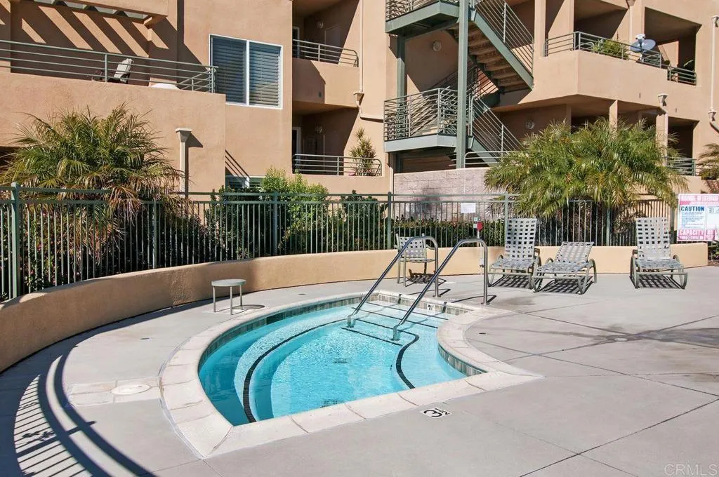 https://cdn.realtyfeed.com/cdn/127/306630573/648a8668345731e15322e78e0ff1414c.webp