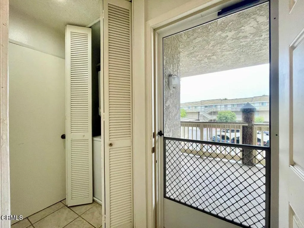 328 E Surfside Drive, Port Hueneme, CA 93041 - Photo 4 of 33, Port Hueneme, CA