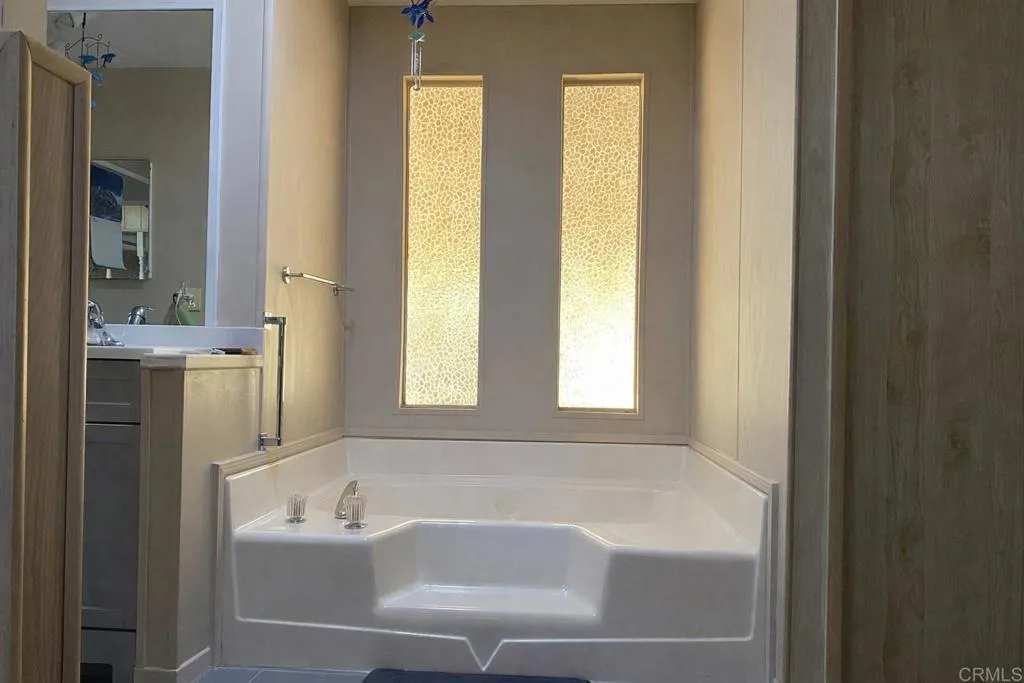 https://cdn.realtyfeed.com/cdn/127/306630605/0e0b1bf51710735c5fba67655c94042f.webp