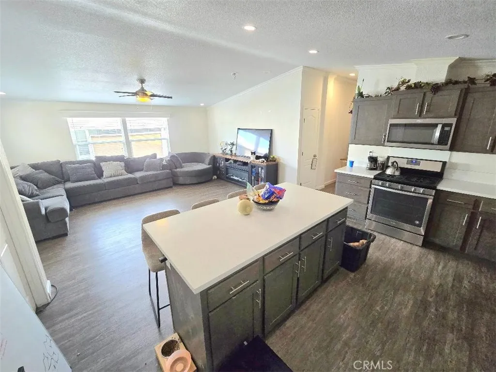 21851 Newland st UNIT 222, Huntington Beach, CA, 92646