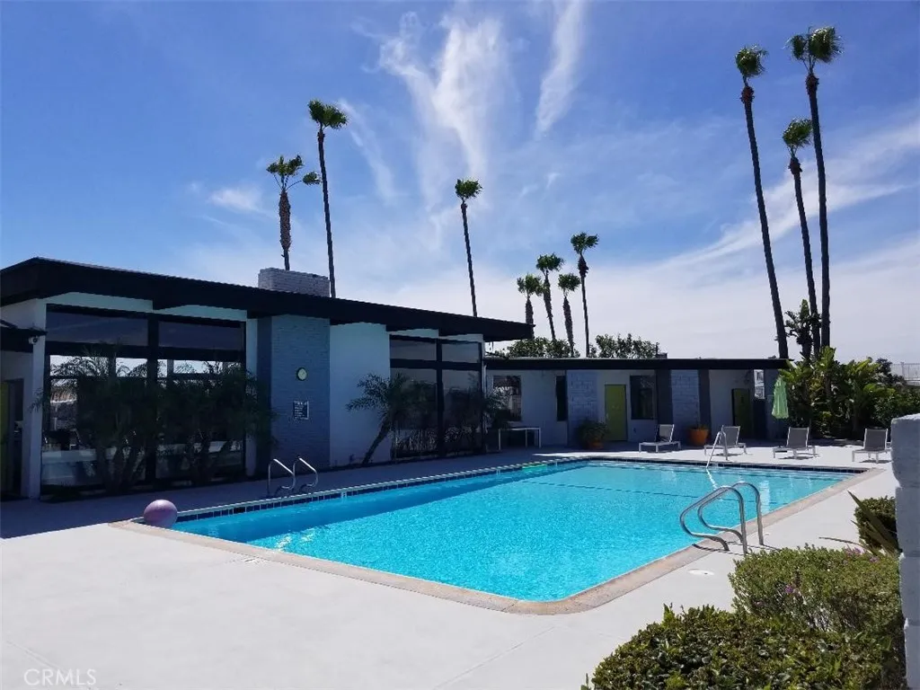 21851 Newland st UNIT 222, Huntington Beach, CA, 92646