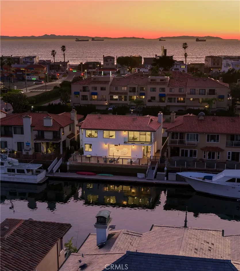 16572 Grimaud, Huntington Beach, CA 92649 - Main photo, Huntington Beach, CA