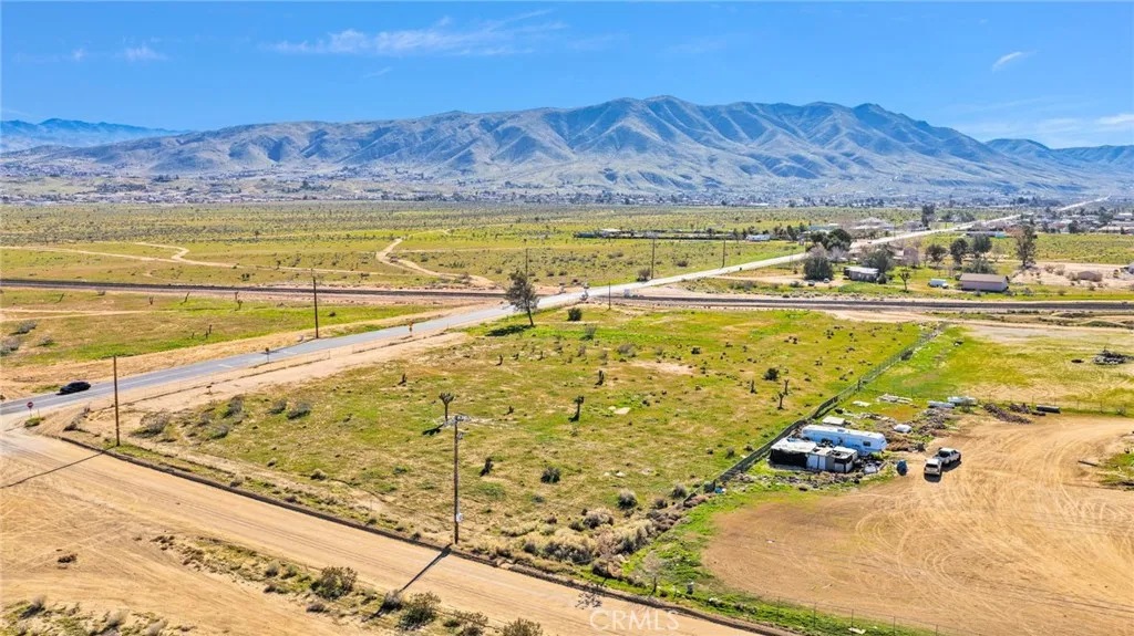 10420 Kiowa, Apple Valley, CA 92308 - Photo 3 of 13, Apple Valley, CA
