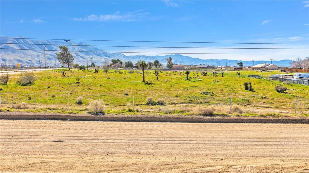 10420 Kiowa, Apple Valley, CA 92308 - Photo 5 of 13, Apple Valley, CA