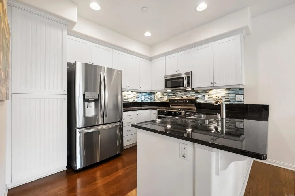 Photo #5: NDP2600883 Listing: Photo #5