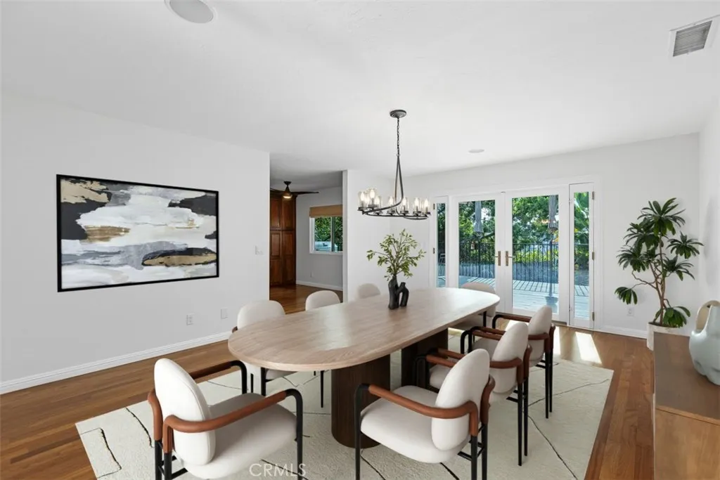 https://cdn.realtyfeed.com/cdn/127/306630718/028b37389042a5b0d45175216e9e4270.webp