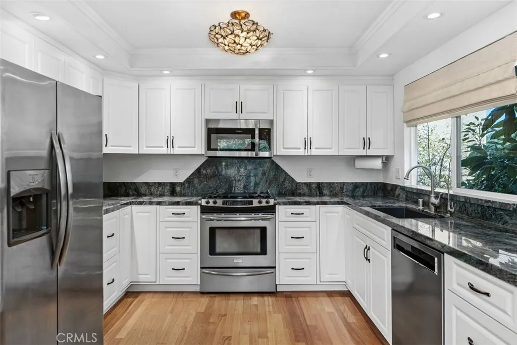 https://cdn.realtyfeed.com/cdn/127/306630718/78f76f8b2411f97fc42eace67a50938a.webp