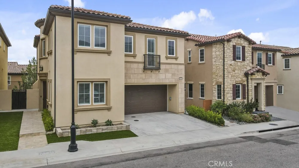 20800 Spruce Circle, Porter Ranch, CA 91326