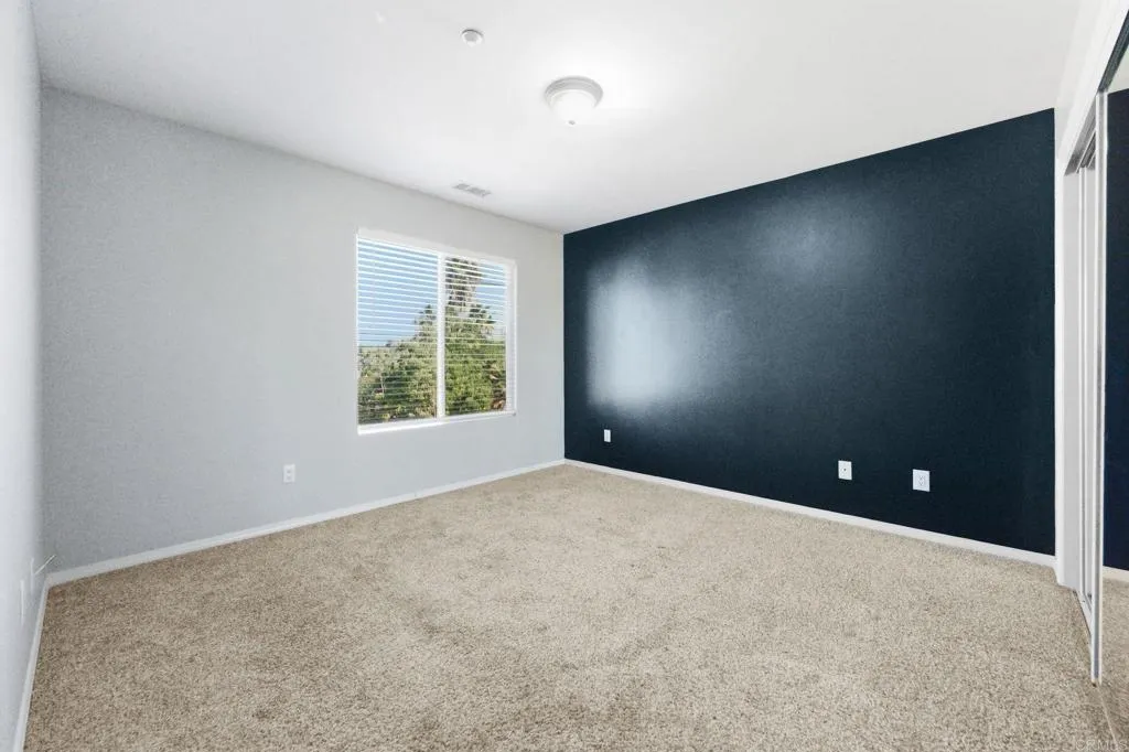 https://cdn.realtyfeed.com/cdn/127/306630843/04e9520e8b465324e1063f8ec8c678d1.webp