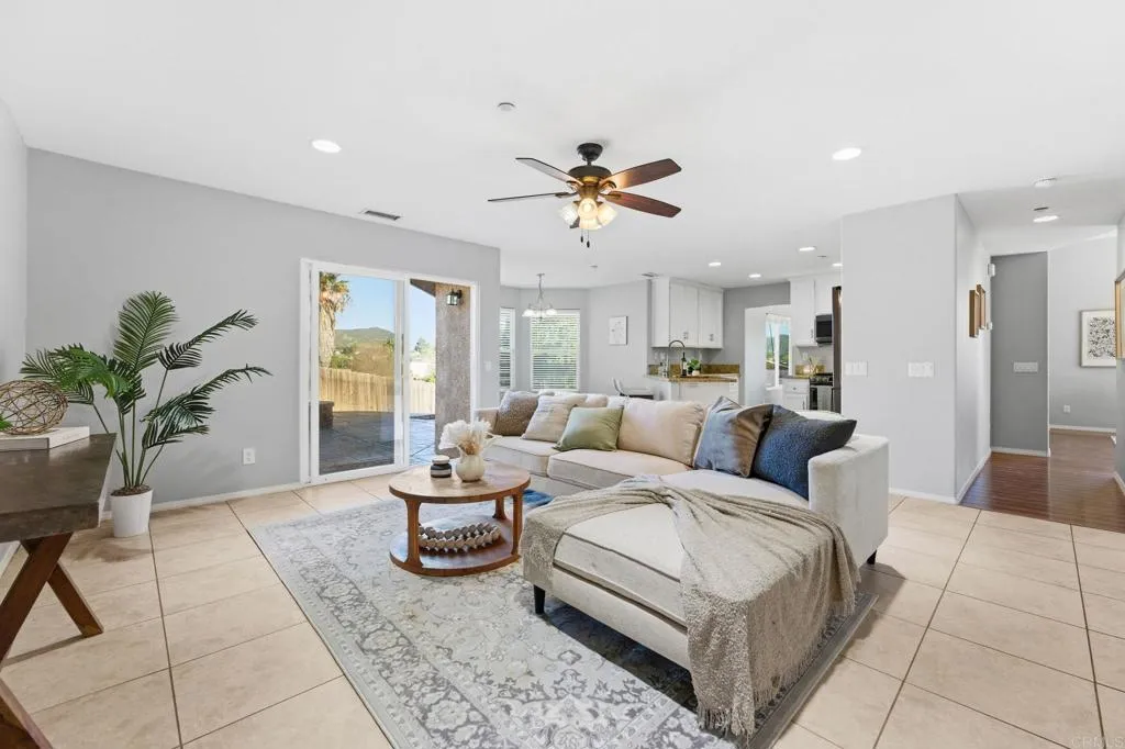 https://cdn.realtyfeed.com/cdn/127/306630843/b5839909d3966c53692aa3fc91db235f.webp