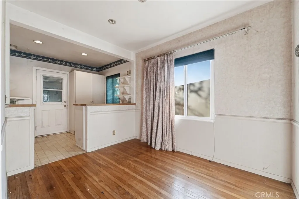 8226 Fenwick Street, Sunland, CA 91040 - Photo 5 of 18, Sunland, CA