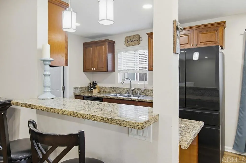 https://cdn.realtyfeed.com/cdn/127/306630876/5f1b82f09025749456d2036b0d1f9918.webp